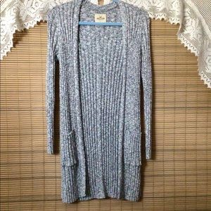 HOLLISTER black & white long unstructured cardigan.